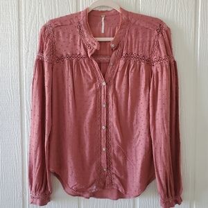 Free People Every Day Every Girl Swiss Dot Crochet Lace Button Down Pink Small